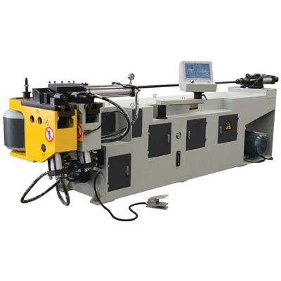 Machine à cintrer les tuyaux hydrauliques